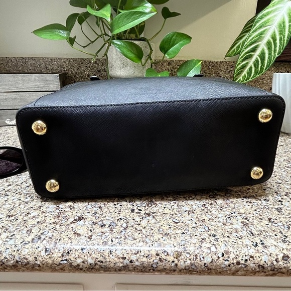 MICHAEL KORS East West “Jet Set” Saffiano Leather Top Zip Tote Shoulder Bag - Picture 8 of 9